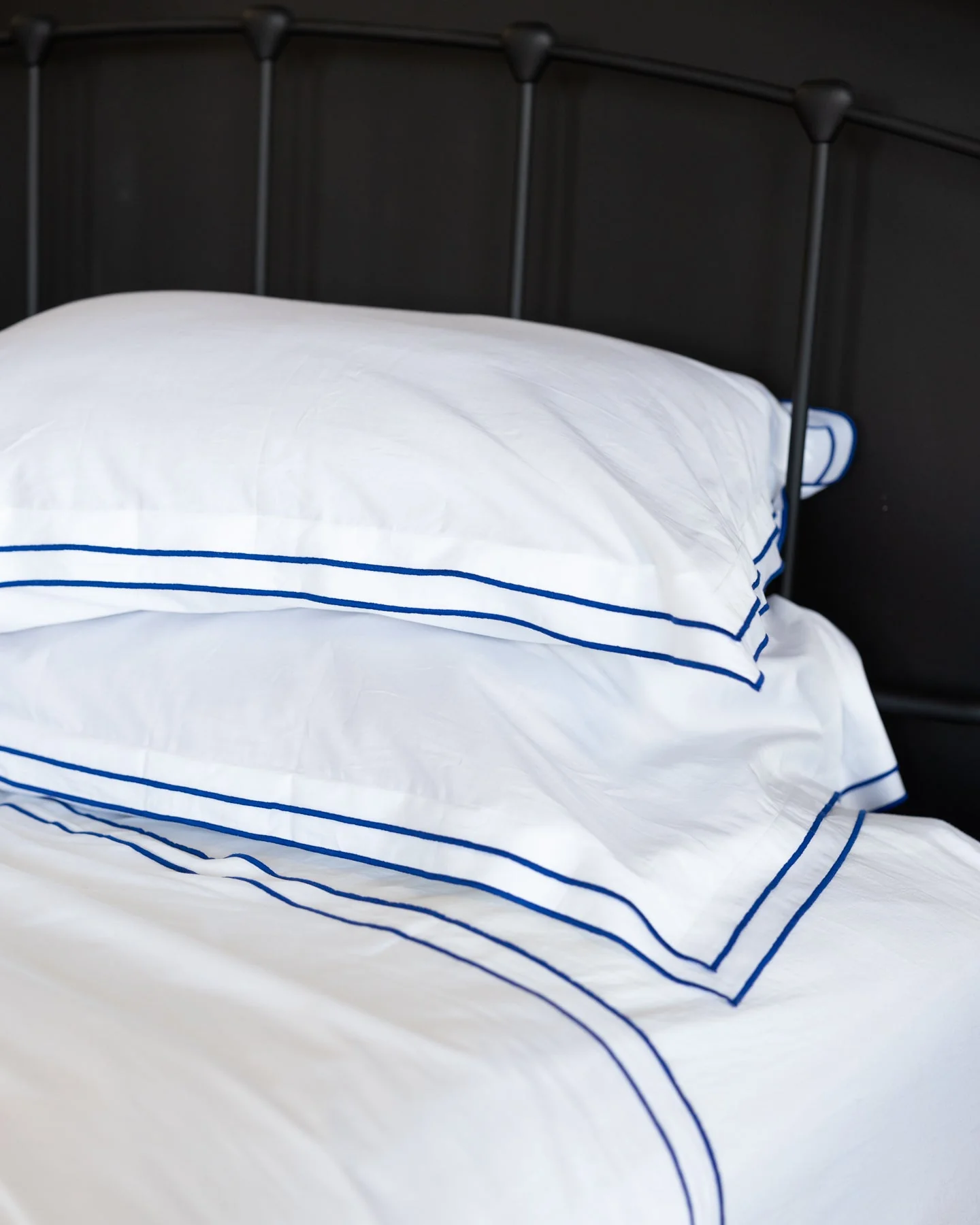 Blaire Organic Cotton Duvet Cover Set - 300 TC - Image 10