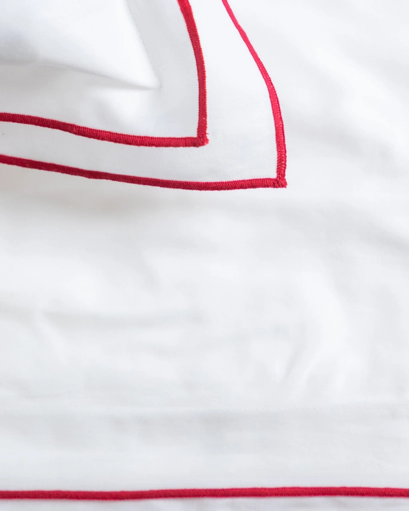 Blaire Organic Cotton Duvet Cover Set - 300 TC - Image 4