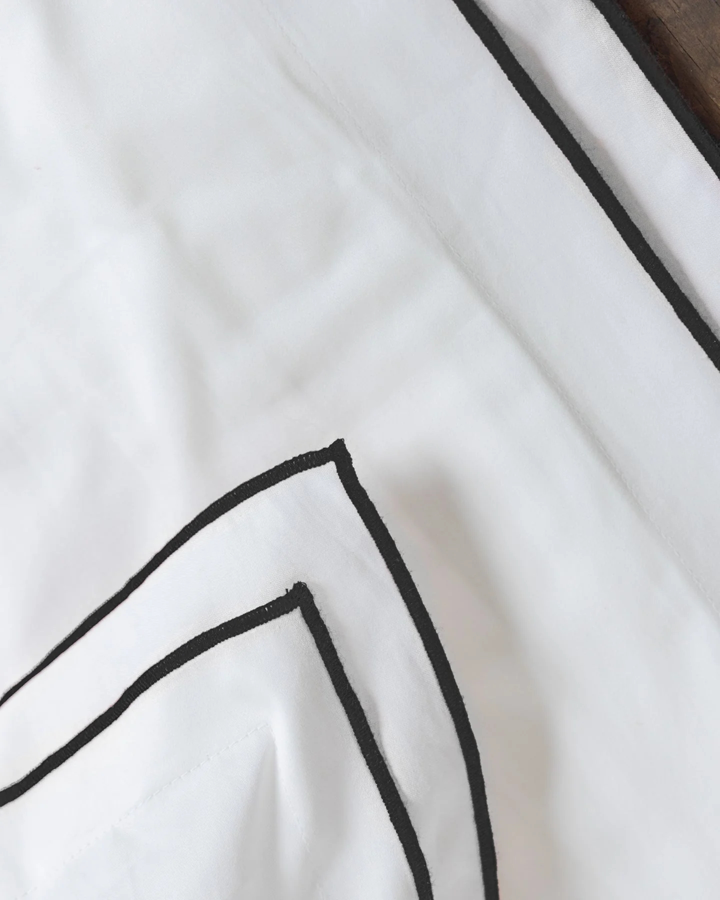 Blaire Organic Cotton Duvet Cover Set - 300 TC - Image 7