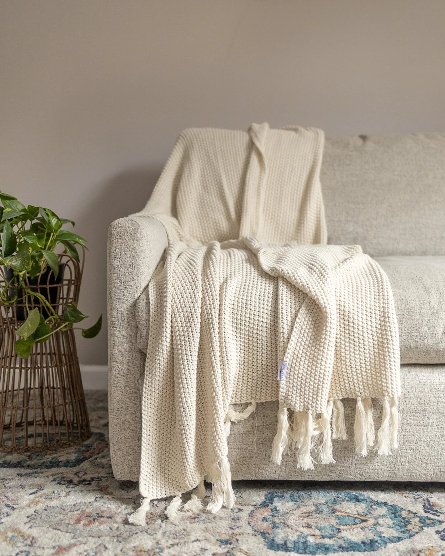 Hallen Organic Cotton Knit Throw Blanket - Image 3