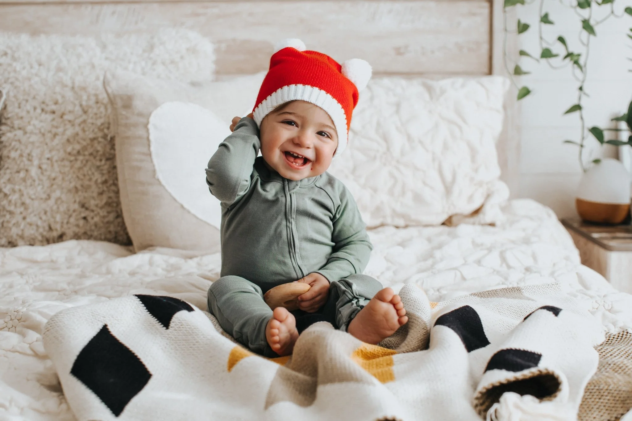 Knox Baby and Kids Organic Cotton Boho Throw Blanket - Image 3