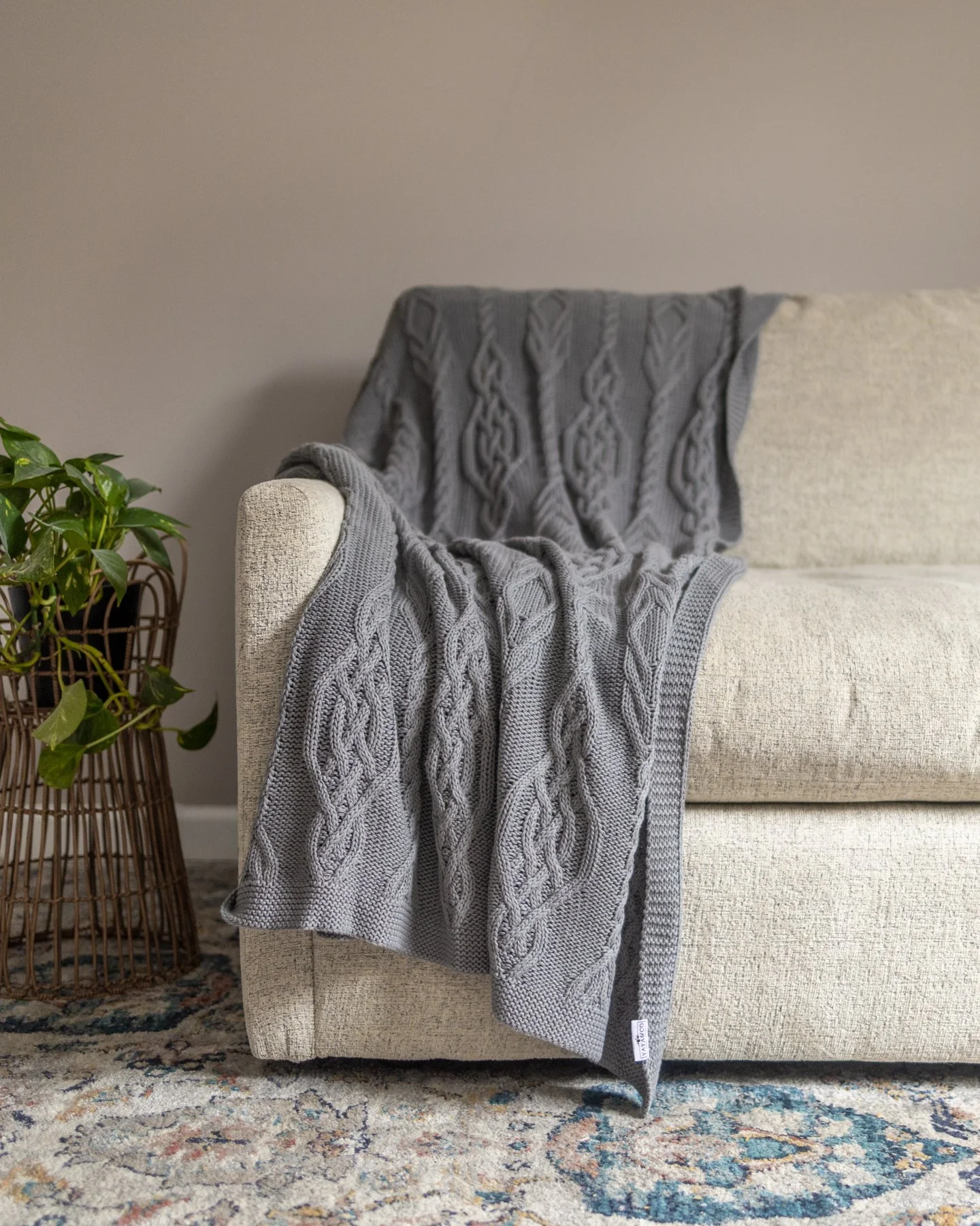 Lennox Organic Cotton Cable Knit Throw Blanket - Image 9