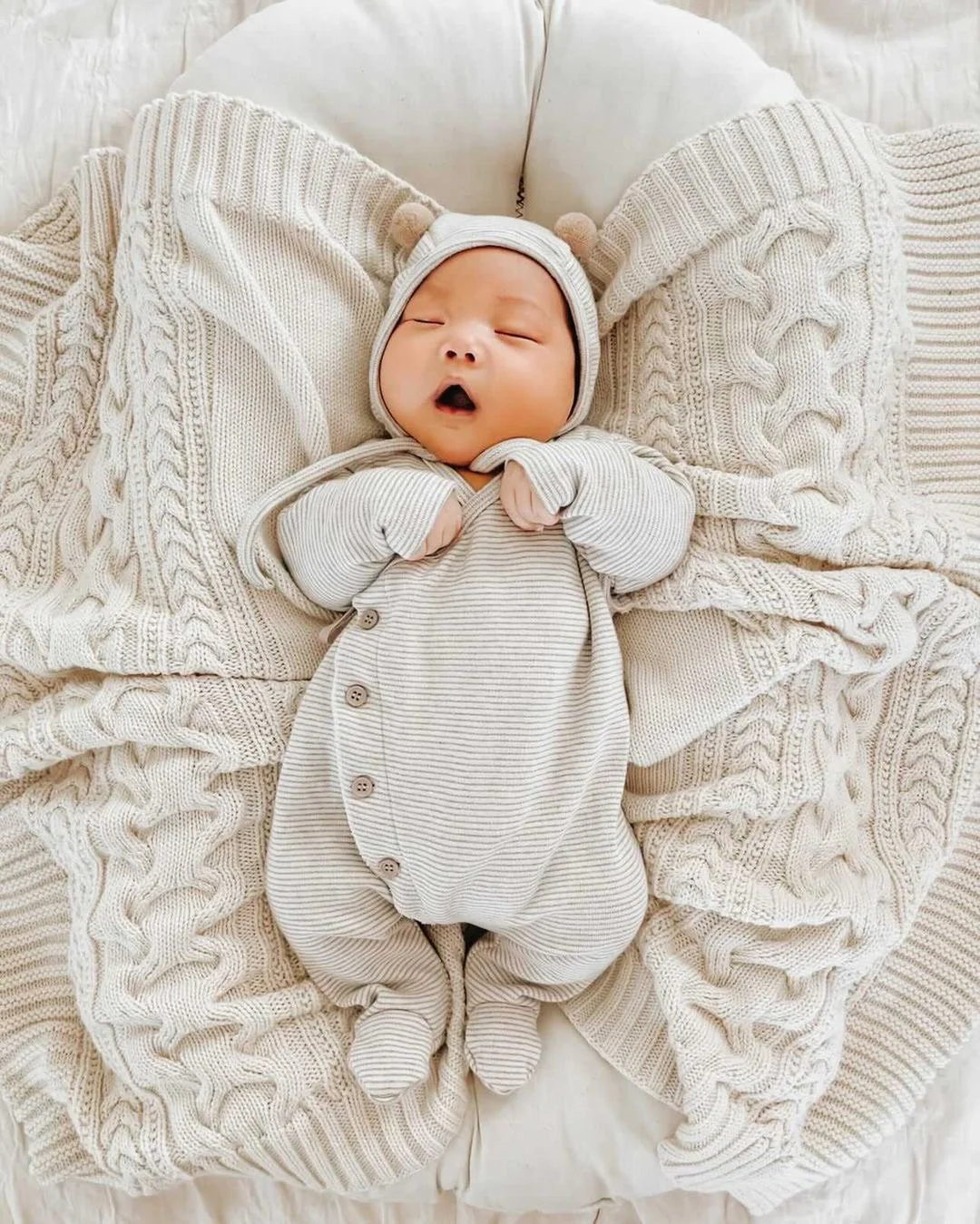 Petal Baby and Kids Organic Cotton Cable Knit Throw Blanket - Image 4