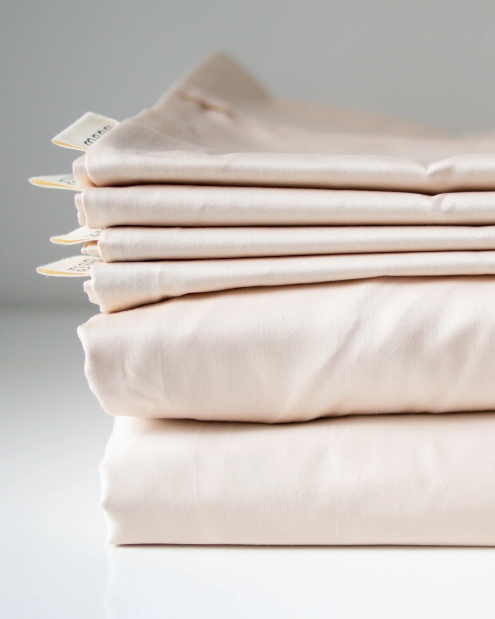 Rosie Organic Cotton Bedding Set - 400 TC - Image 4