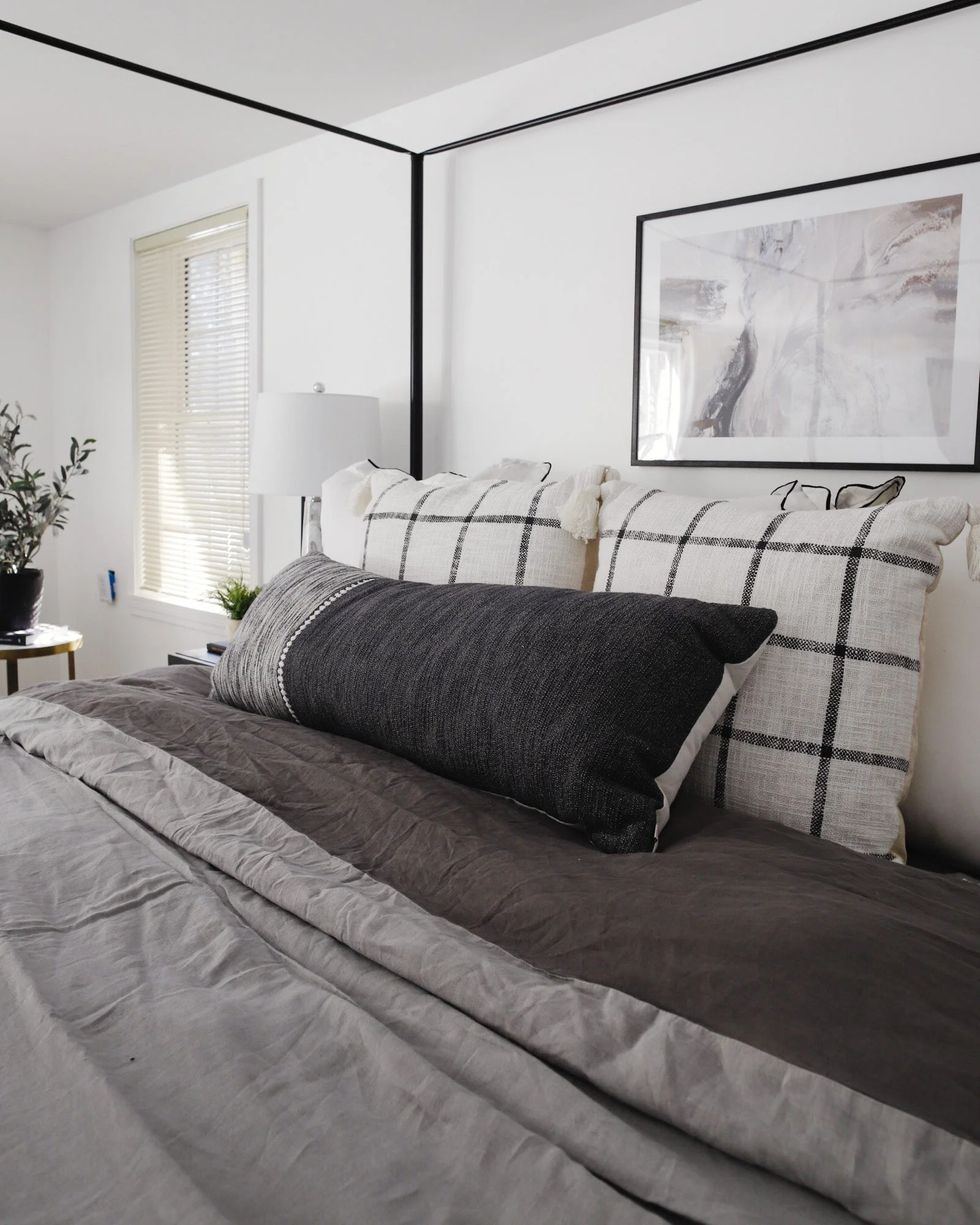 Sofia Reversible Organic Belgian Flax Linen Duvet Cover Set - Image 3